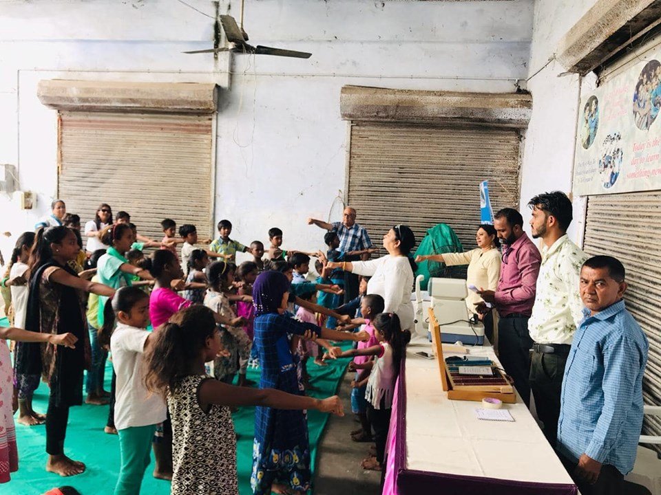 Volunteer work by NGO in Vadodara