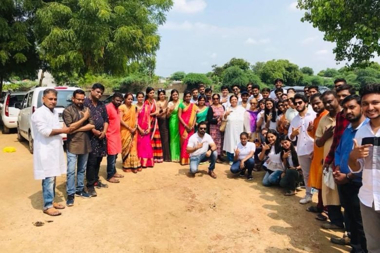 Volunteer work in Vadodara social service