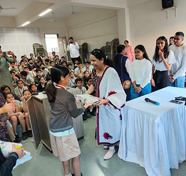 Happy Faces Vadodara community service drive