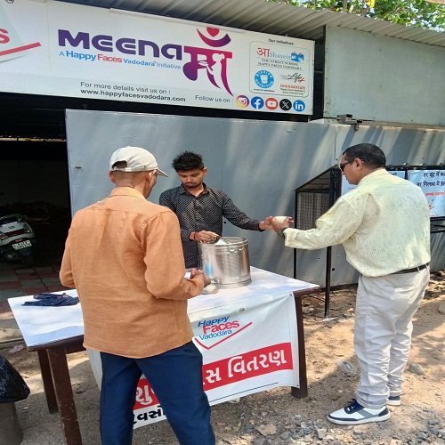 Happy Faces Vadodara chaas distribution for community relief